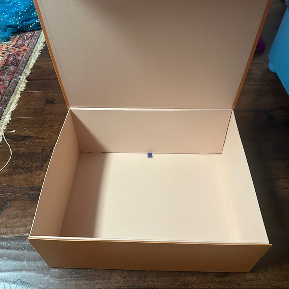 Louis Vuitton Original Orange Storage Box 18x14.5x6.5 inches blue lettering - Picture 3 of 8